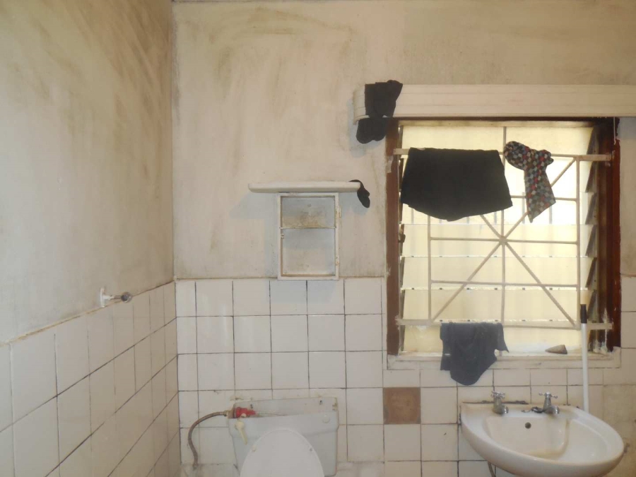 To Let 4 Bedroom Property for Rent in Silverton Gauteng