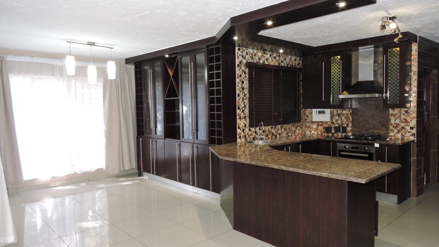 To Let 4 Bedroom Property for Rent in Faerie Glen Gauteng