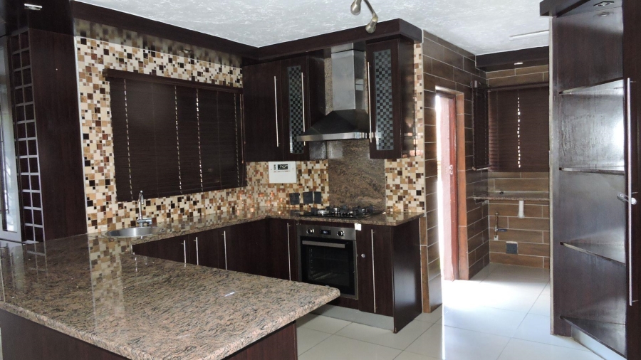 To Let 4 Bedroom Property for Rent in Faerie Glen Gauteng