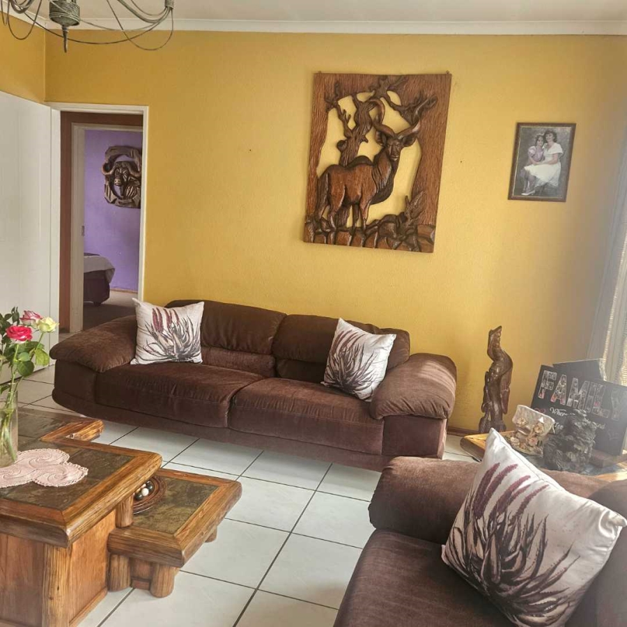 2 Bedroom Property for Sale in New Redruth Gauteng
