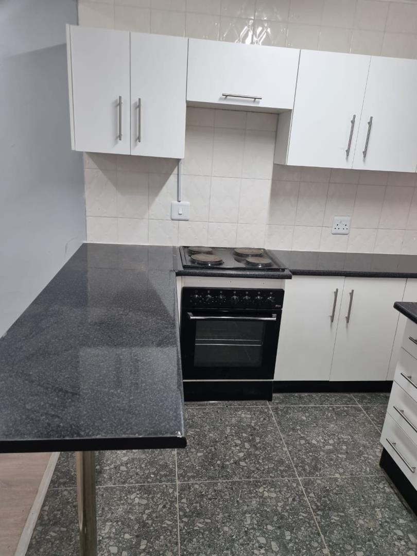 To Let 1 Bedroom Property for Rent in Orange Grove Gauteng