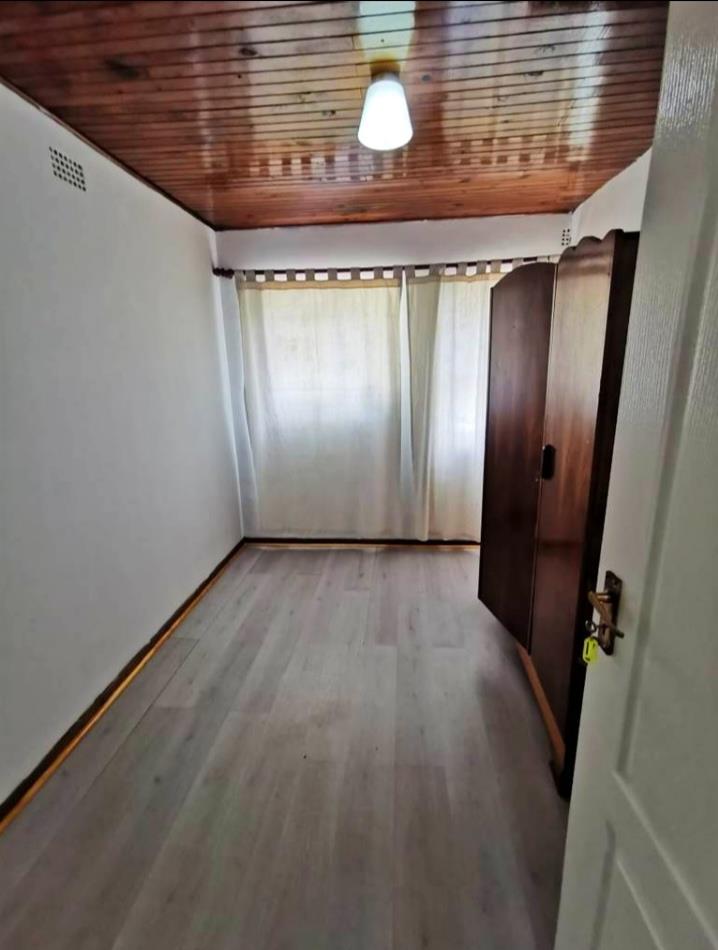 To Let 2 Bedroom Property for Rent in Lombardy East Gauteng