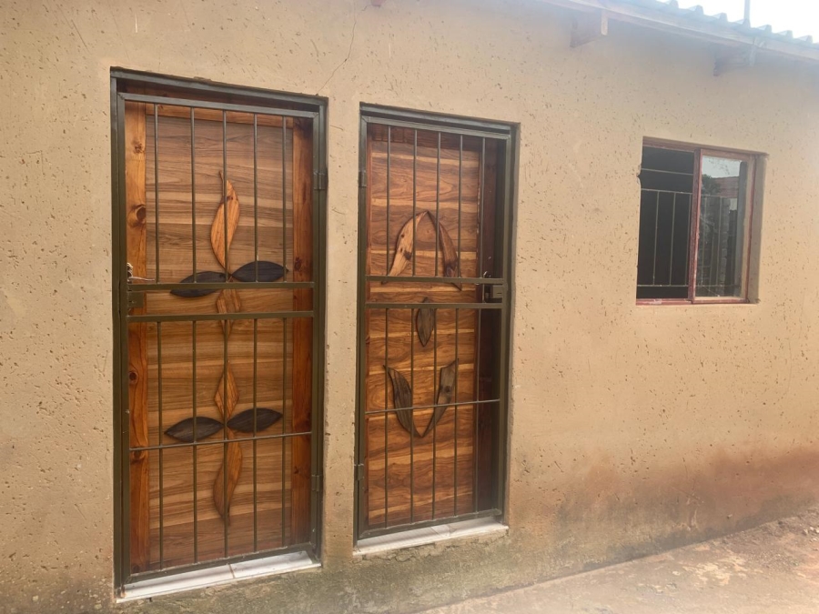 2 Bedroom Property for Sale in Orange Farm Gauteng