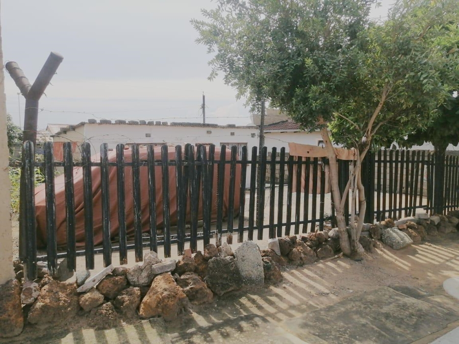 1 Bedroom Property for Sale in Tembisa Gauteng