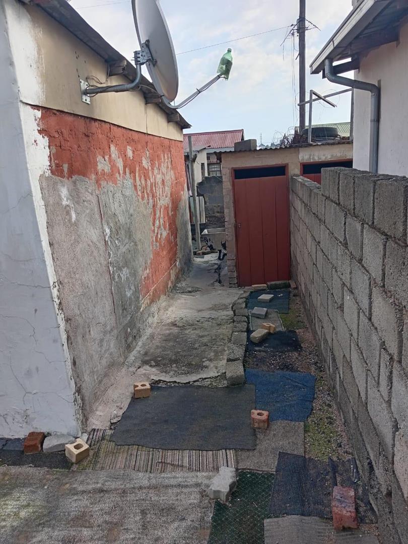 1 Bedroom Property for Sale in Tembisa Gauteng