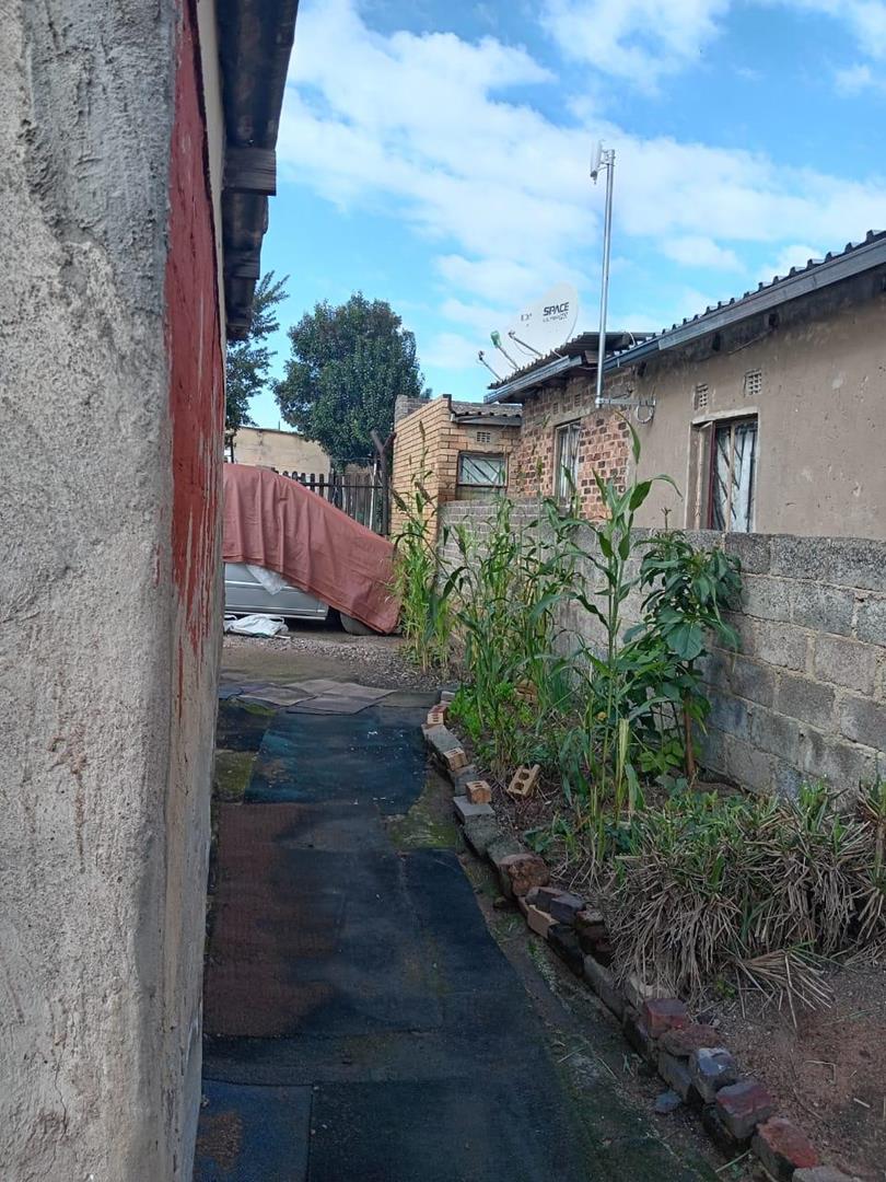 1 Bedroom Property for Sale in Tembisa Gauteng