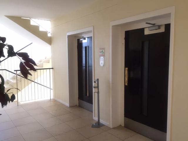 To Let 1 Bedroom Property for Rent in Illovo Gauteng