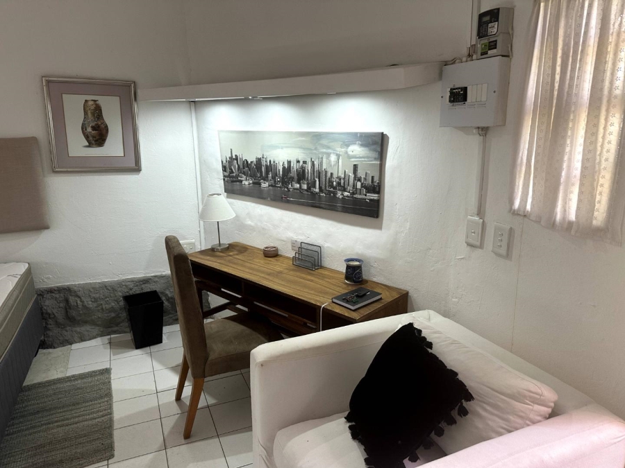 To Let 1 Bedroom Property for Rent in Craighall Park Gauteng