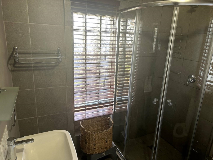 To Let 1 Bedroom Property for Rent in Craighall Park Gauteng