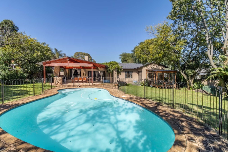 3 Bedroom Property for Sale in Sunninghill Gauteng