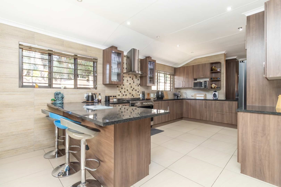 3 Bedroom Property for Sale in Sunninghill Gauteng