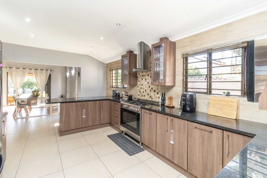 3 Bedroom Property for Sale in Sunninghill Gauteng
