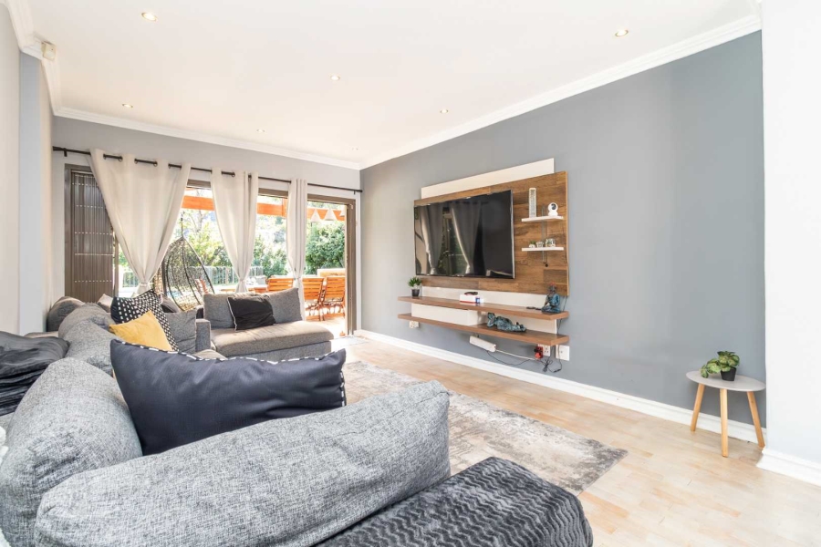 3 Bedroom Property for Sale in Sunninghill Gauteng