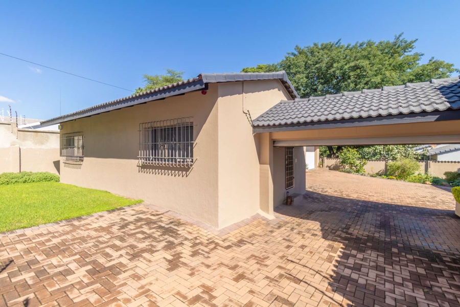 3 Bedroom Property for Sale in Sunninghill Gauteng