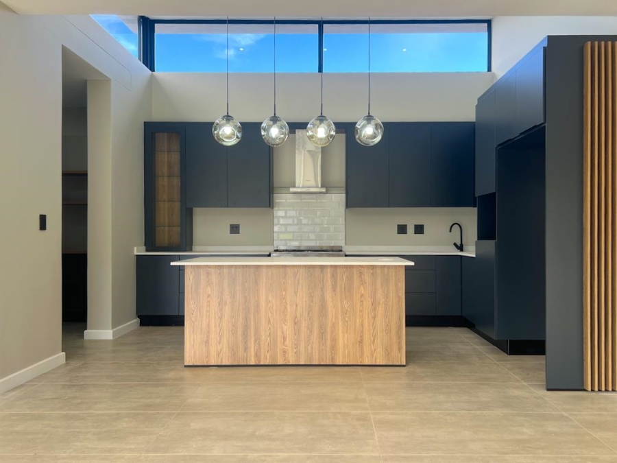 4 Bedroom Property for Sale in Midstream Heights Gauteng