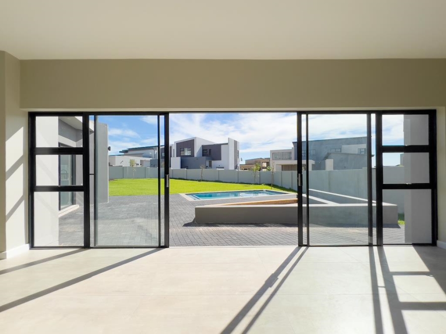 4 Bedroom Property for Sale in Midstream Heights Gauteng