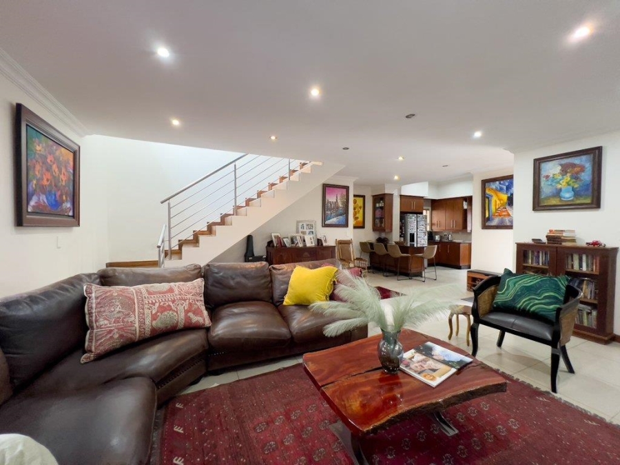 3 Bedroom Property for Sale in Candlewoods Country Estate Gauteng