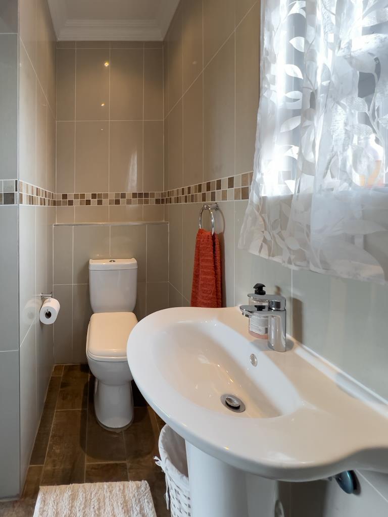3 Bedroom Property for Sale in Candlewoods Country Estate Gauteng