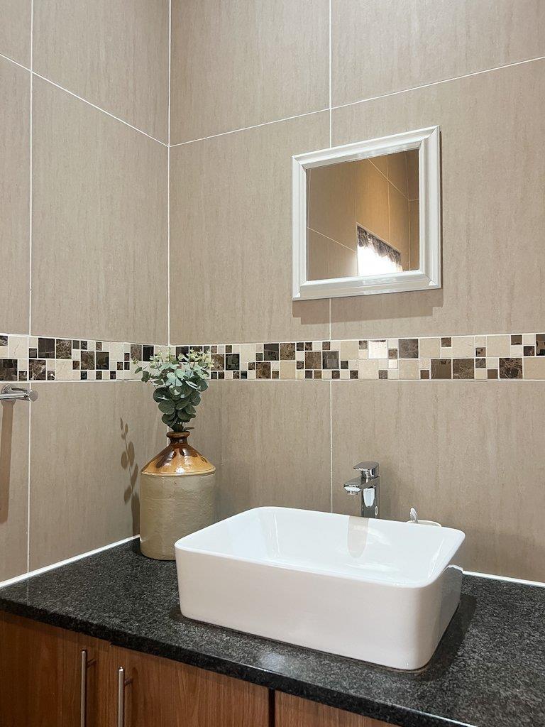 3 Bedroom Property for Sale in Candlewoods Country Estate Gauteng