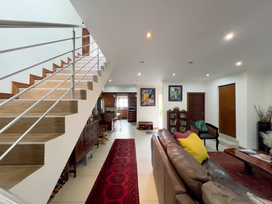 3 Bedroom Property for Sale in Candlewoods Country Estate Gauteng