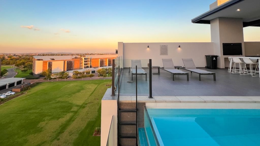 To Let 2 Bedroom Property for Rent in Midstream Estate Gauteng
