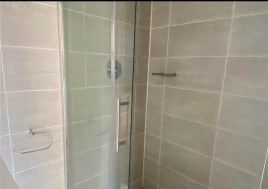 To Let 1 Bedroom Property for Rent in Waterfall Gauteng