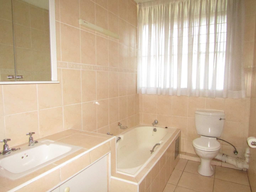 3 Bedroom Property for Sale in Glenhazel Gauteng