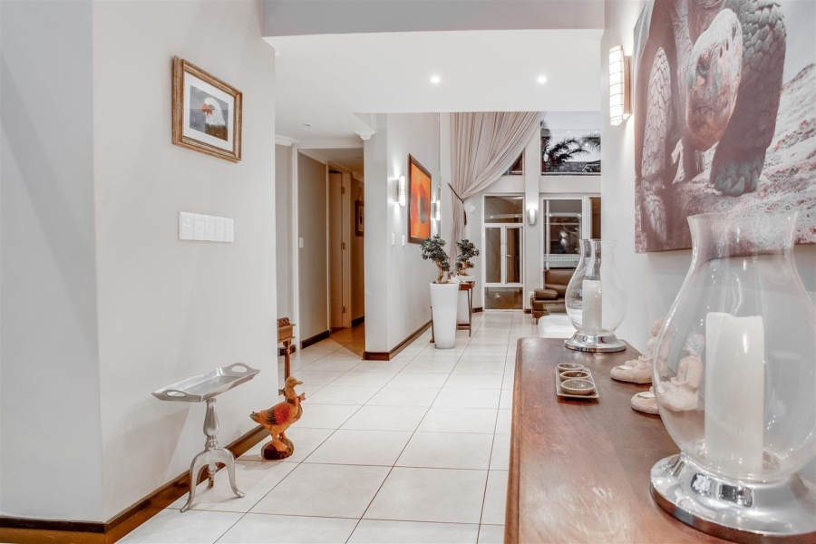 8 Bedroom Property for Sale in Kyalami Gauteng