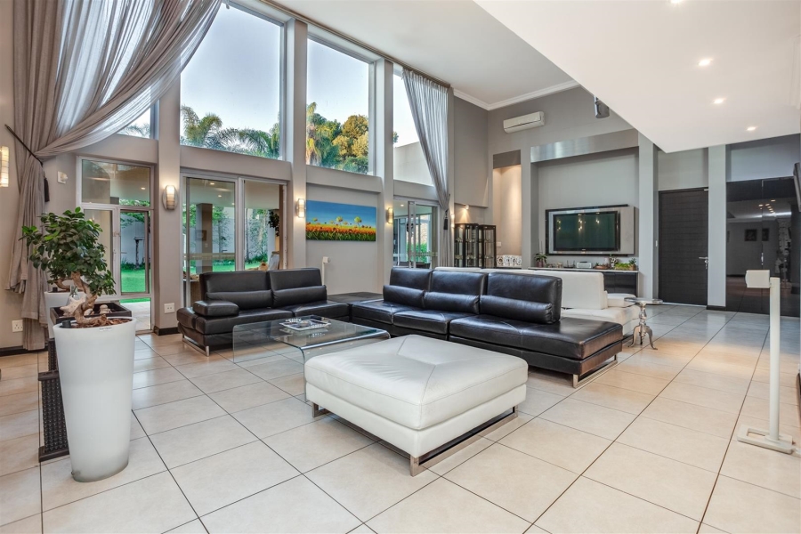 8 Bedroom Property for Sale in Kyalami Gauteng