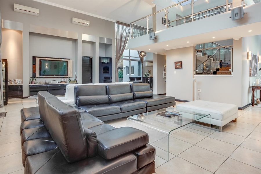 8 Bedroom Property for Sale in Kyalami Gauteng
