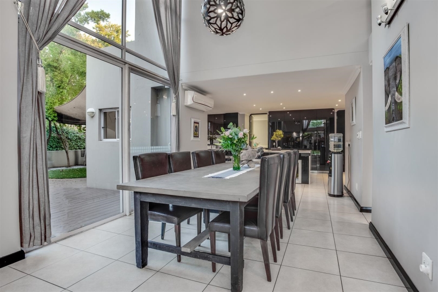 8 Bedroom Property for Sale in Kyalami Gauteng
