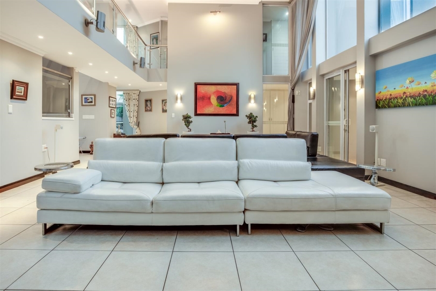 8 Bedroom Property for Sale in Kyalami Gauteng