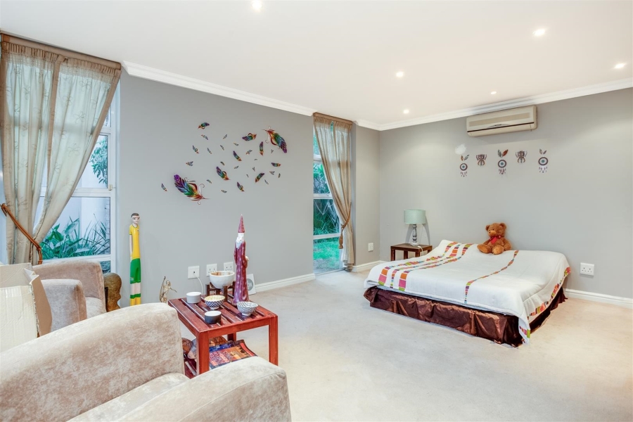 8 Bedroom Property for Sale in Kyalami Gauteng