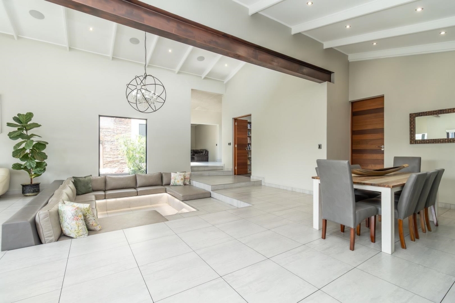 4 Bedroom Property for Sale in Helderfontein Estate Gauteng