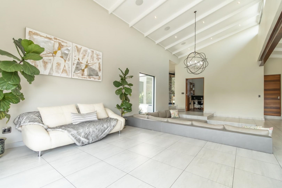 4 Bedroom Property for Sale in Helderfontein Estate Gauteng