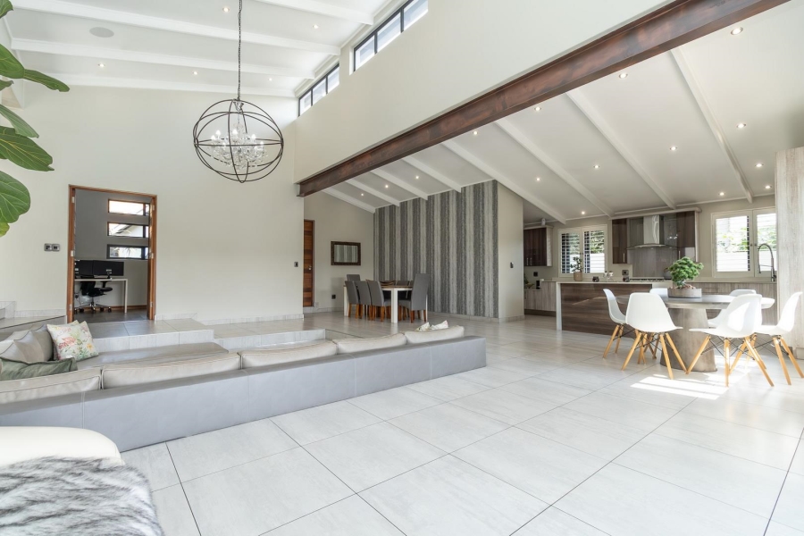 4 Bedroom Property for Sale in Helderfontein Estate Gauteng
