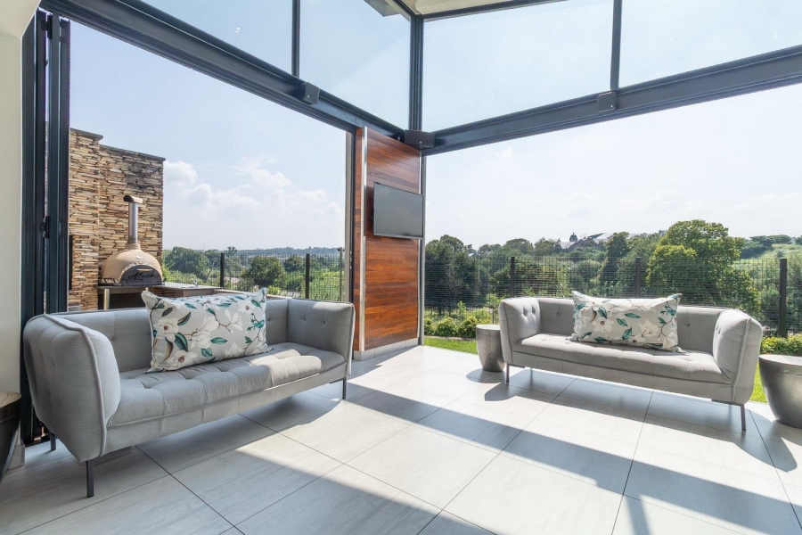 4 Bedroom Property for Sale in Helderfontein Estate Gauteng