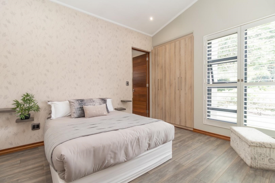 4 Bedroom Property for Sale in Helderfontein Estate Gauteng