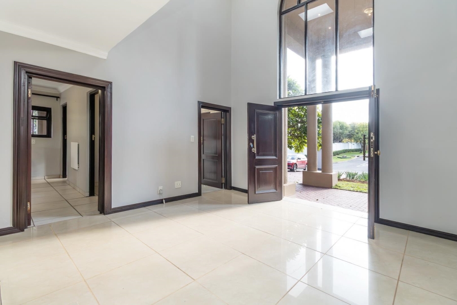 5 Bedroom Property for Sale in Kyalami Estates Gauteng