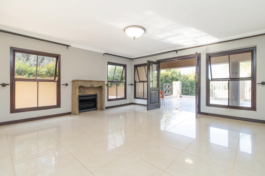 5 Bedroom Property for Sale in Kyalami Estates Gauteng