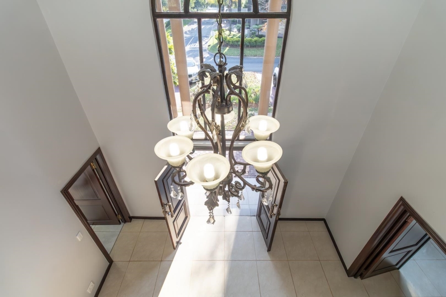 5 Bedroom Property for Sale in Kyalami Estates Gauteng