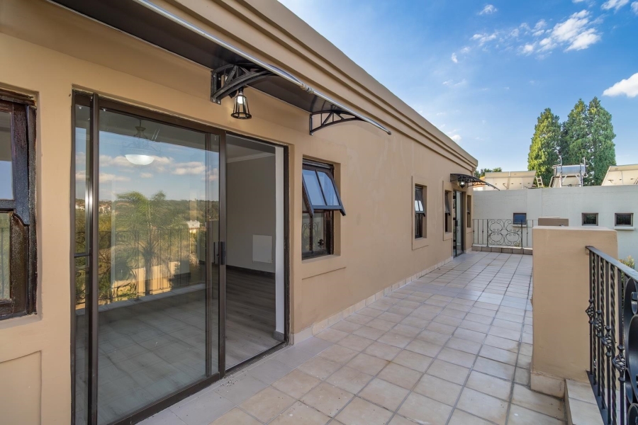 5 Bedroom Property for Sale in Kyalami Estates Gauteng