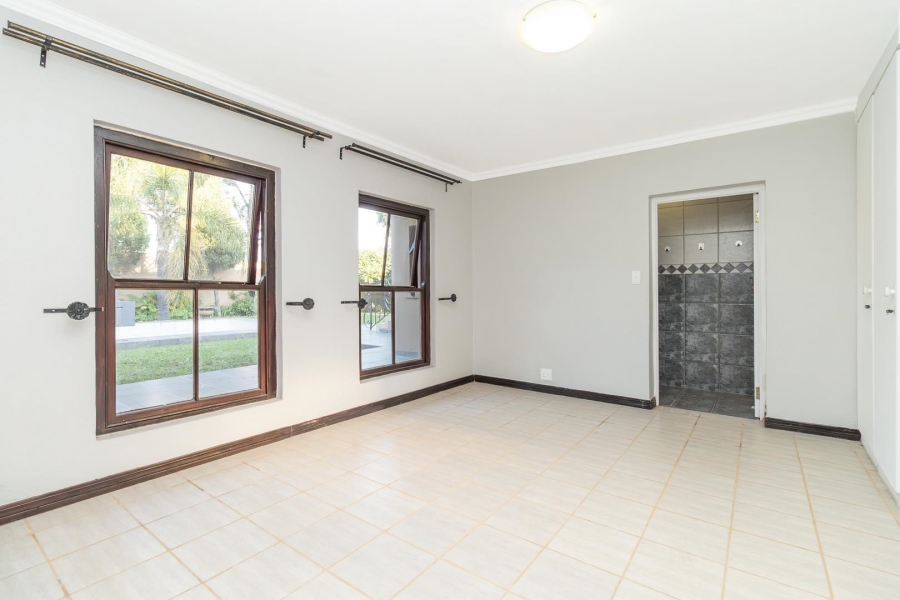 5 Bedroom Property for Sale in Kyalami Estates Gauteng