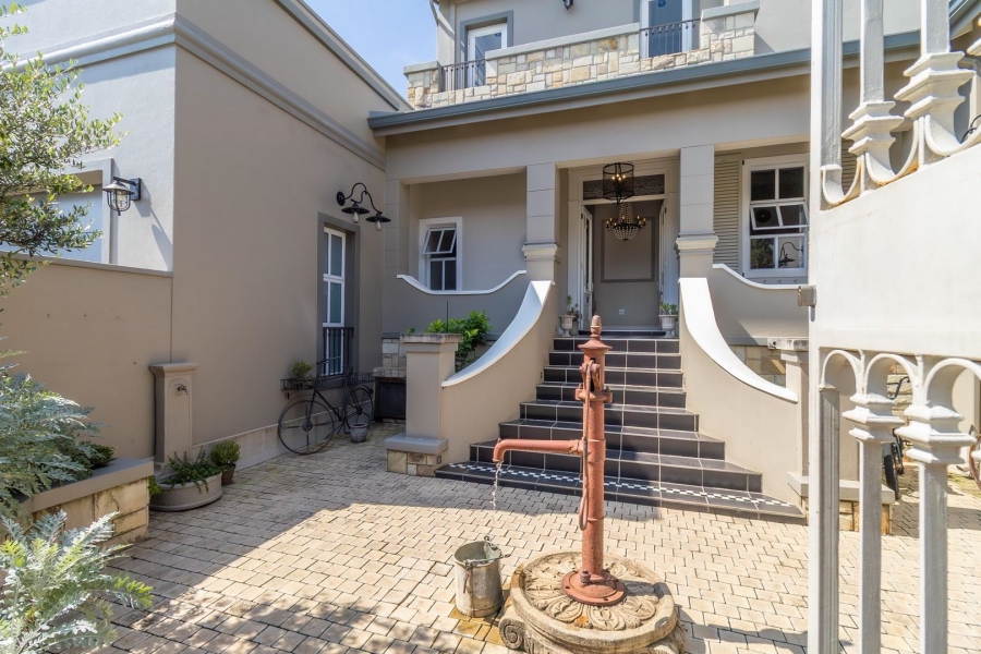 4 Bedroom Property for Sale in Waterfall Country Estate Gauteng