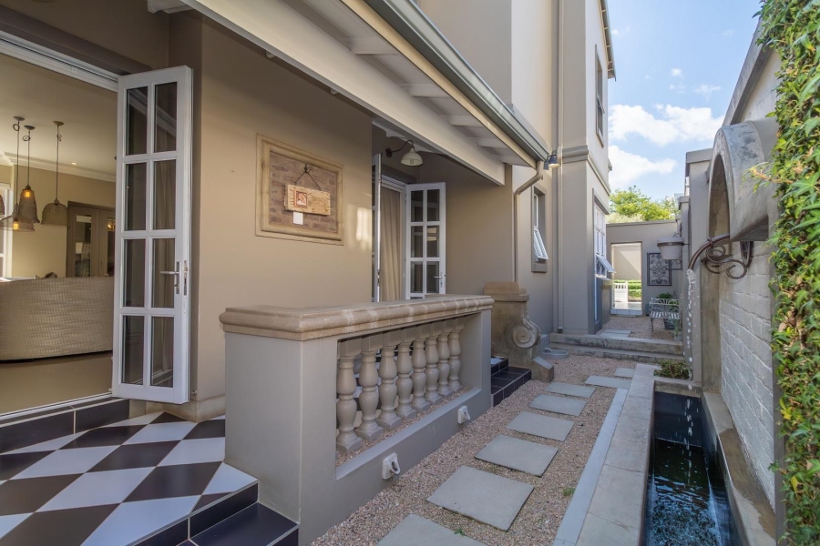 4 Bedroom Property for Sale in Waterfall Country Estate Gauteng