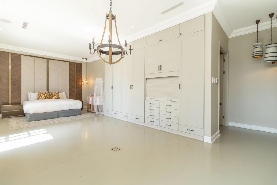 4 Bedroom Property for Sale in Waterfall Country Estate Gauteng
