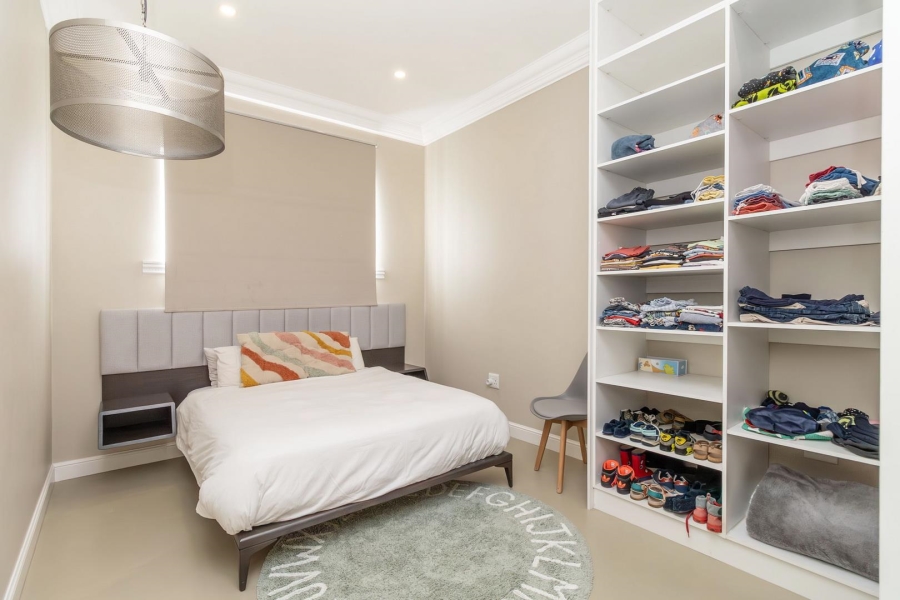 4 Bedroom Property for Sale in Waterfall Country Estate Gauteng