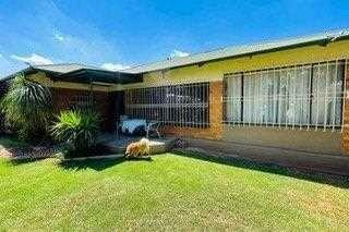 3 Bedroom Property for Sale in Florentia Gauteng