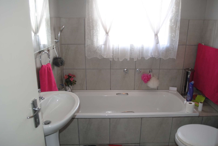 2 Bedroom Property for Sale in Riversdale Gauteng