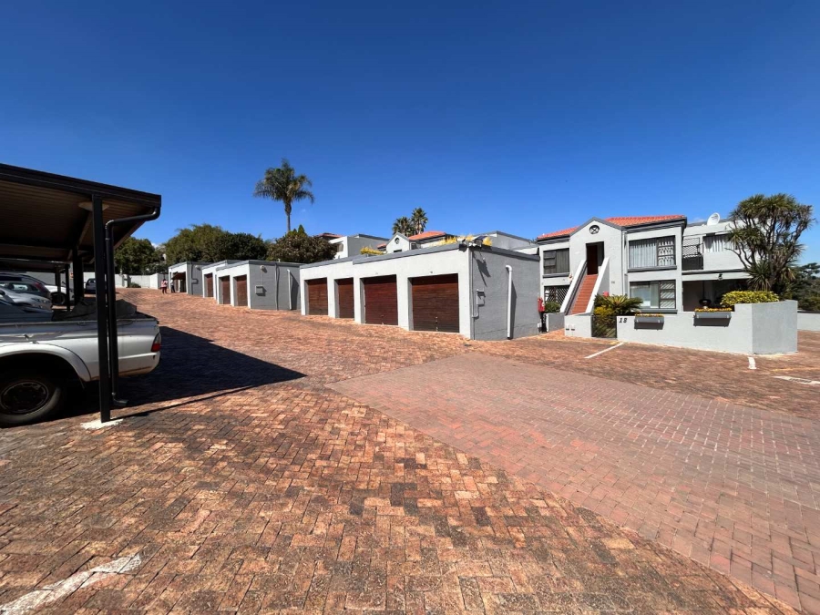 2 Bedroom Property for Sale in Bassonia Gauteng